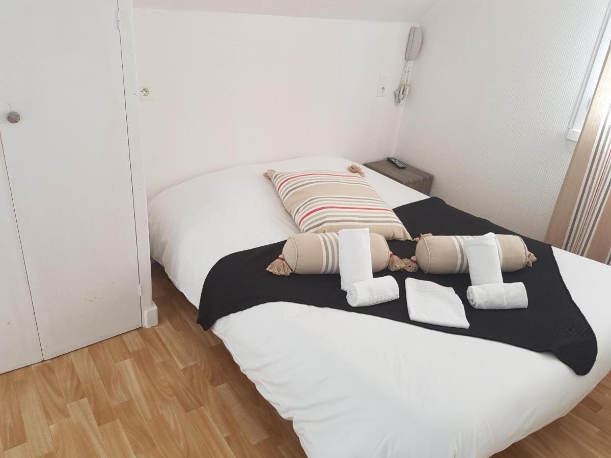 Auberge Le Guinefort Léhon 외부 사진